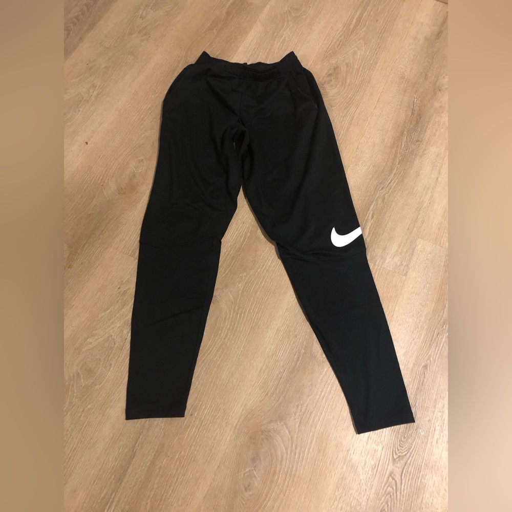 Men’s Nike joggers